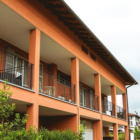 Agriturismo Familiare I Giardini Del Lago Varese Exterior photo
