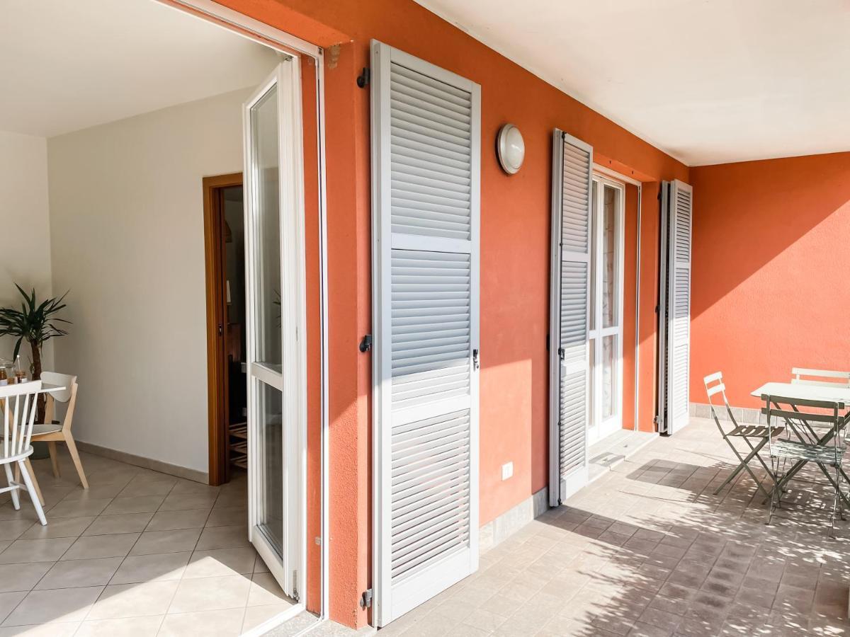 Agriturismo Familiare I Giardini Del Lago Varese Exterior photo