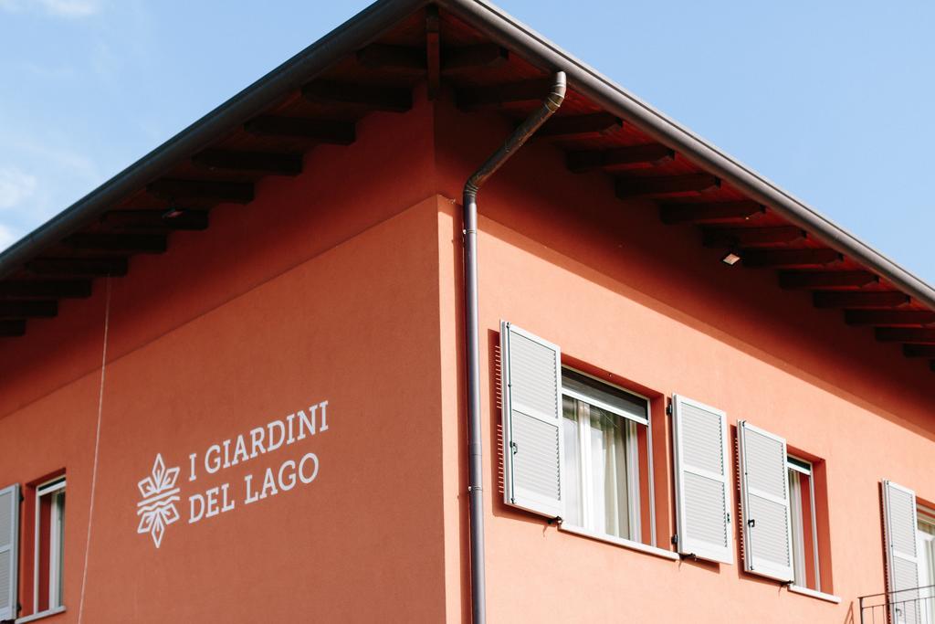 Agriturismo Familiare I Giardini Del Lago Varese Exterior photo